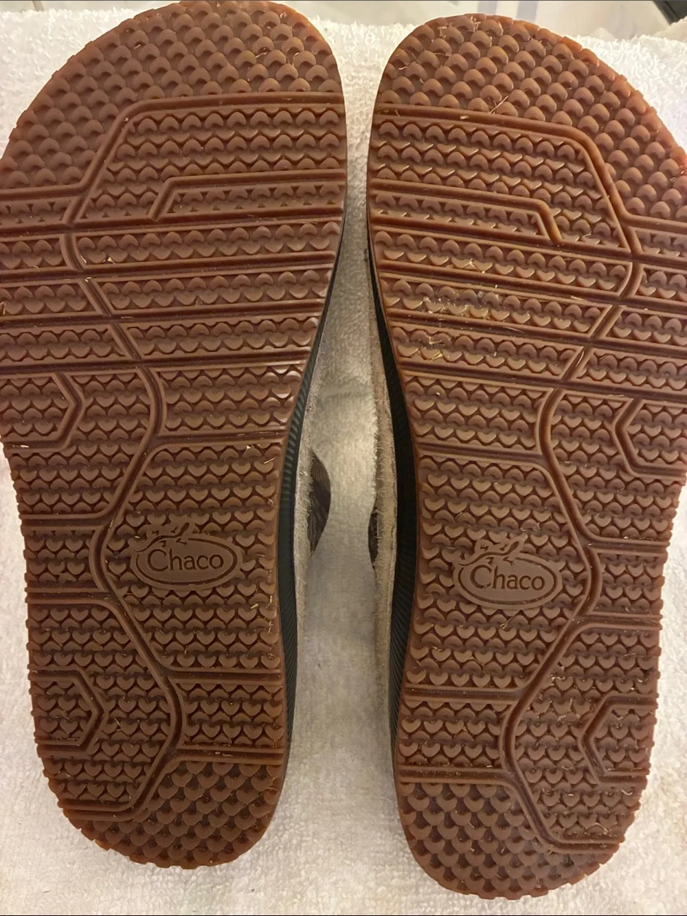 Chaco Men's Suede Casual Slip-On Shoe in Taupe adj. cross strap